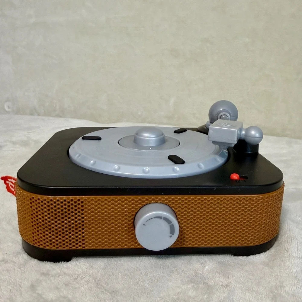 Fisher Price Music Player Turntable Retro Toddler Toy *Records not included*